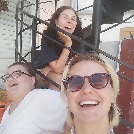 הוסטל Vlorë Casa Mia מראה חיצוני תמונה