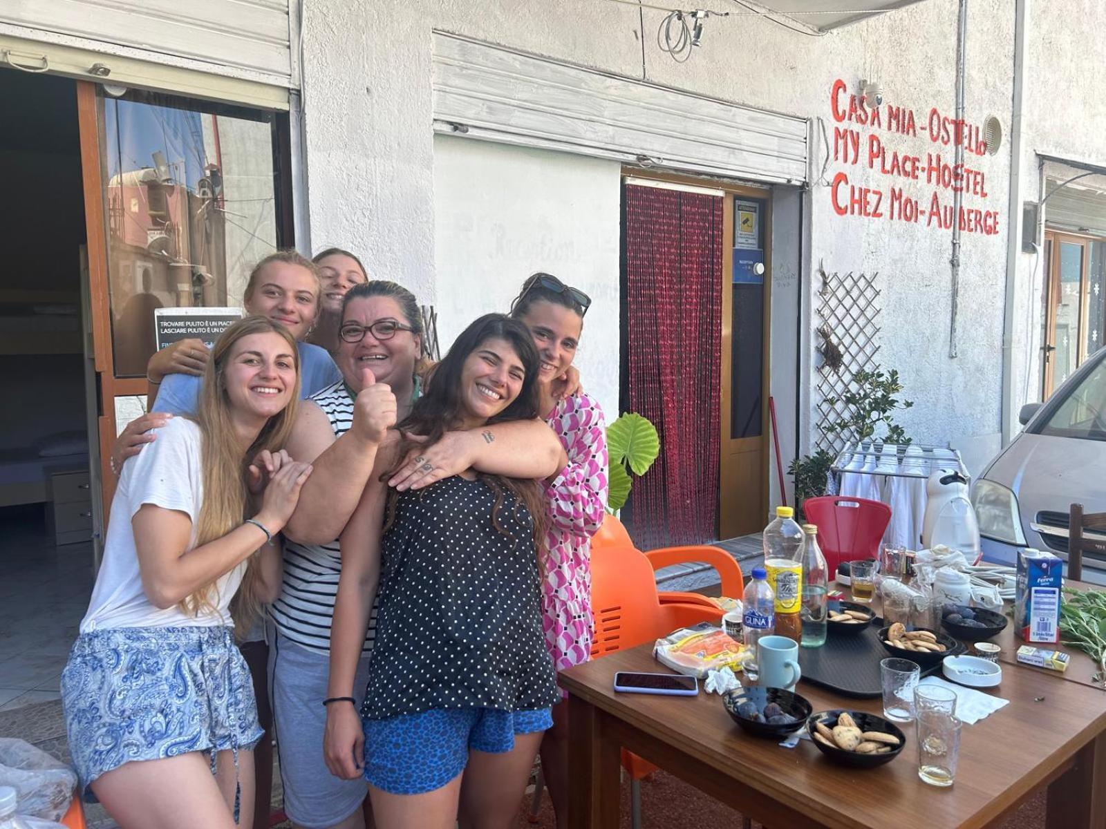הוסטל Vlorë Casa Mia מראה חיצוני תמונה